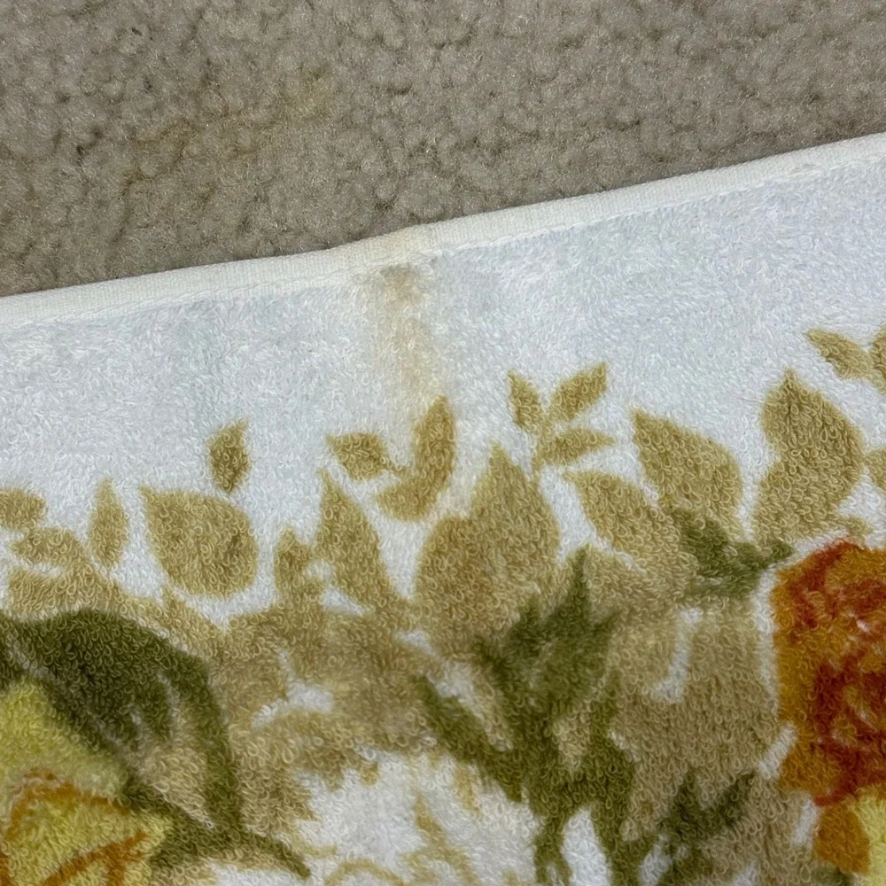Fieldcrest Royal Velvet Vintage 6 Piece Lot of Bath‎ Towels Dreamy Florals